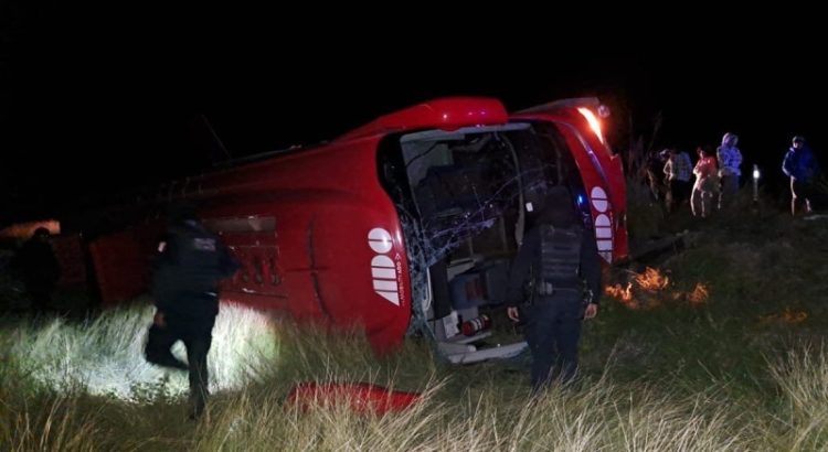 Volcó autobús de pasajeros en Tamaulipas, hay 9 heridos