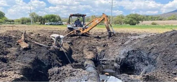 Derramaron 100 mil litros de crudo a Río Tula