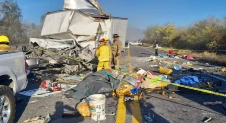 Pierden la vida 8 personas en accidente carretero en Tamaulipas