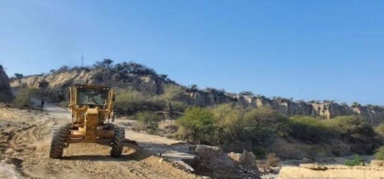 En marcha las obras públicas de Tamaulipas se alista los caminos y puentes en zonas afectadas por lluvias