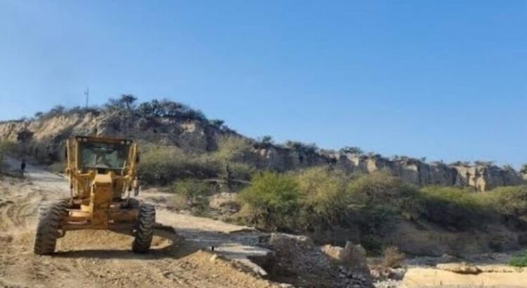 En marcha las obras públicas de Tamaulipas se alista los caminos y puentes en zonas afectadas por lluvias