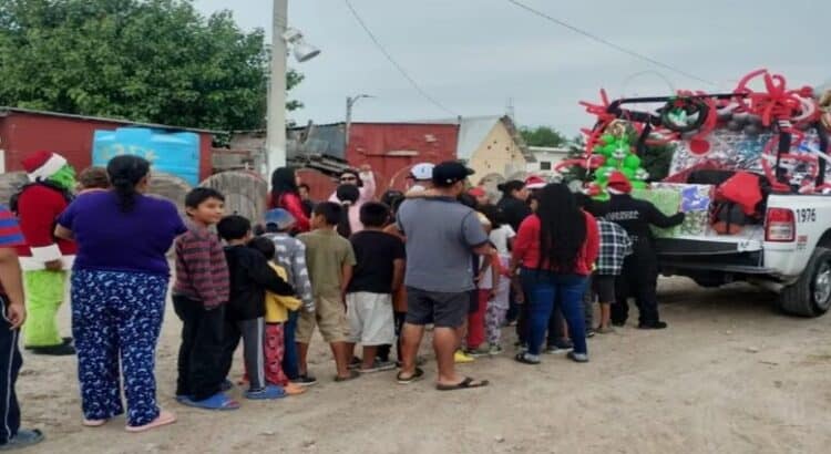 Los elementos de la Guardia Estatal regalaron juguetes y dulces a más de 500 niños