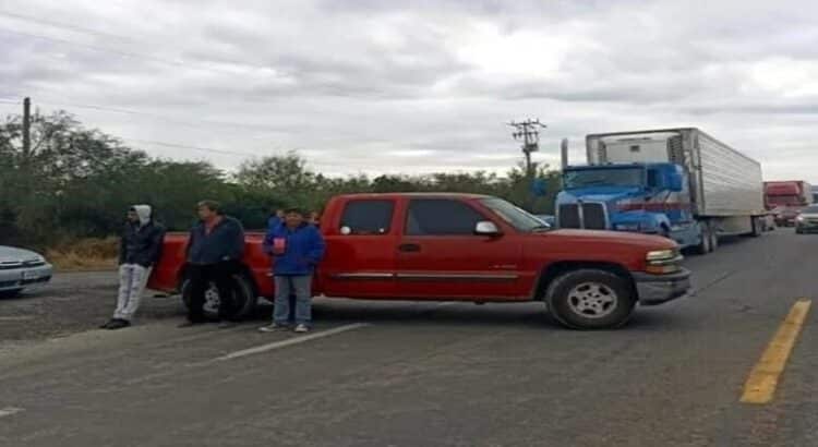 Realizan bloqueo en Tamaulipas por falta de luz y agua